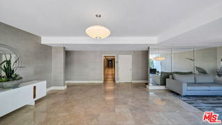 Building Photo - 17350 Sunset Blvd