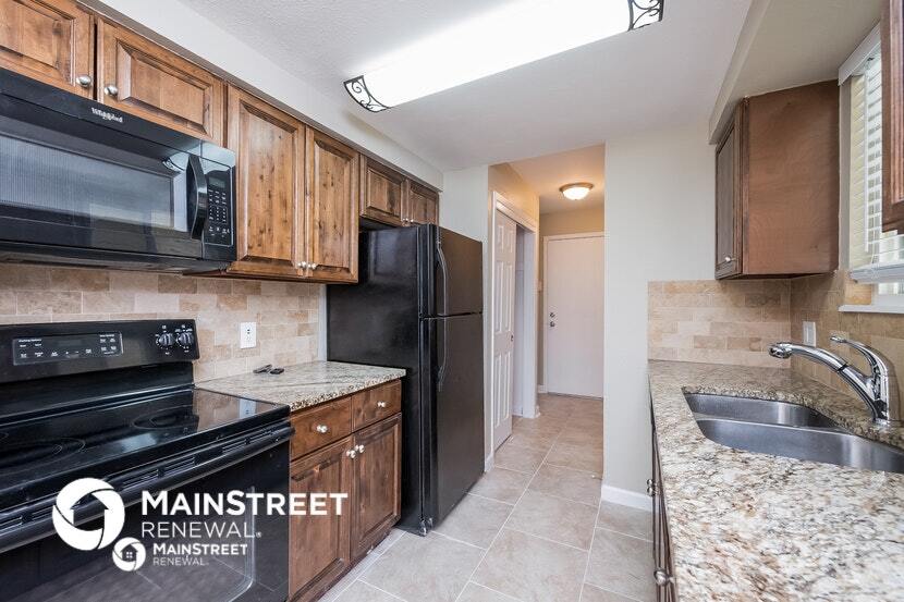 Building Photo - 17978 E Oxford Dr