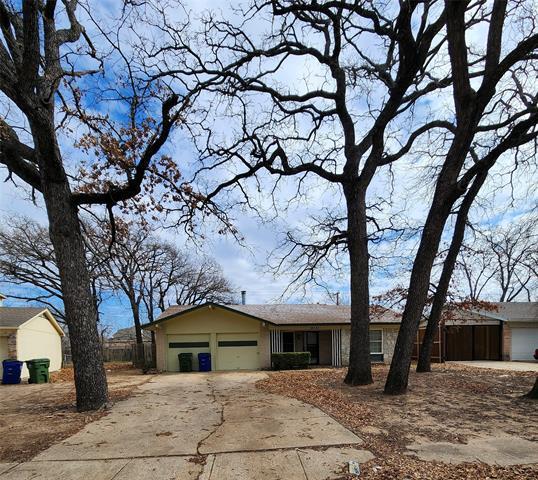 Building Photo - 14732 Oakwood Ln