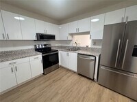 Building Photo - 1810 SW 81st Ave
