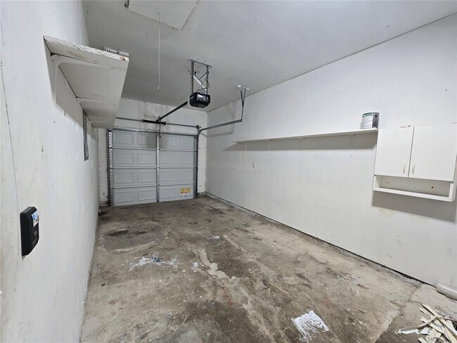 Building Photo - 5404 Garden View Cove