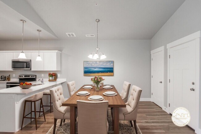 Building Photo - 3-Bed 2-Bath Condo In Lehi With Luxurious Amenities!