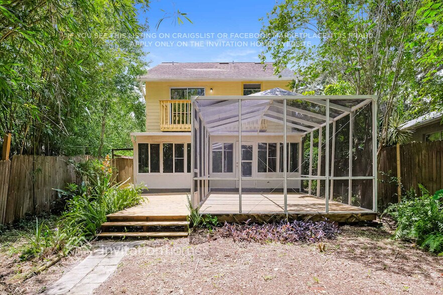 Building Photo - 12312 Woodleigh Ave