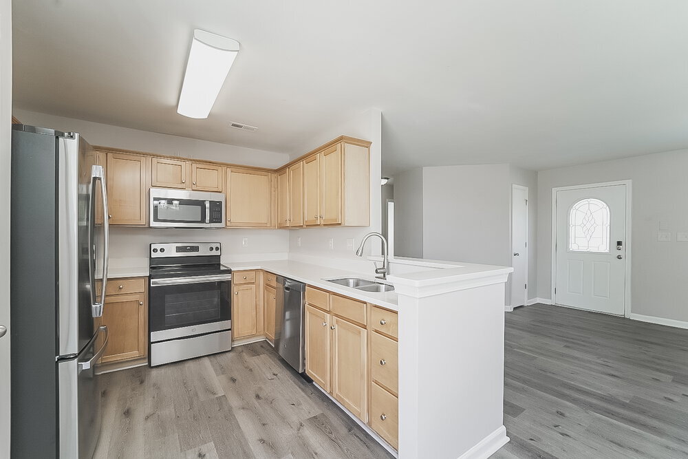Building Photo - 2896 Rockingham Ct SW