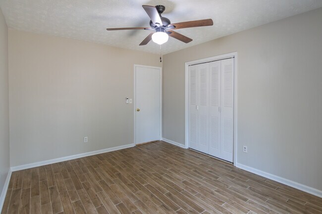 Building Photo - 1026 Denney Rd