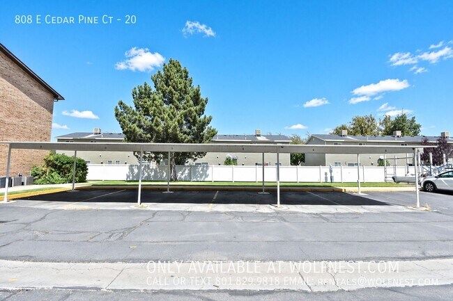 Building Photo - 808 Cedar Pine Ct