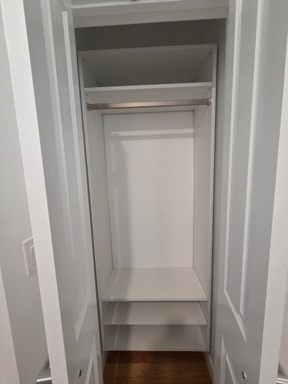 Building Photo - 165 Hawthorne St