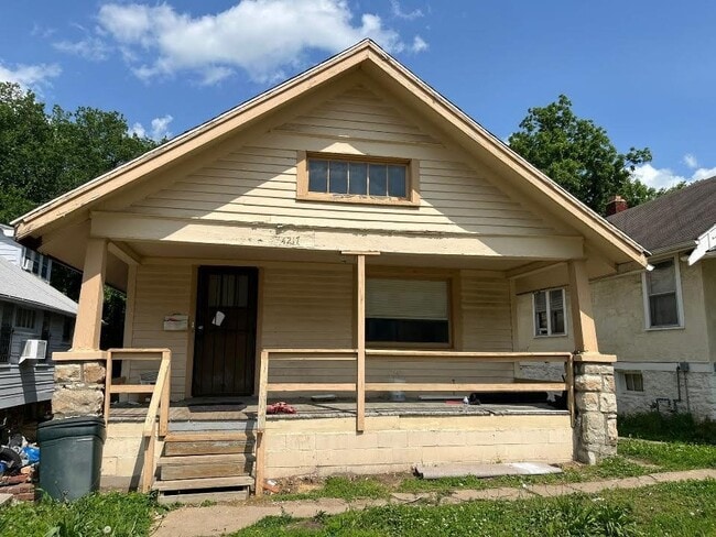 Primary Photo - 4217 Bellefontaine Ave