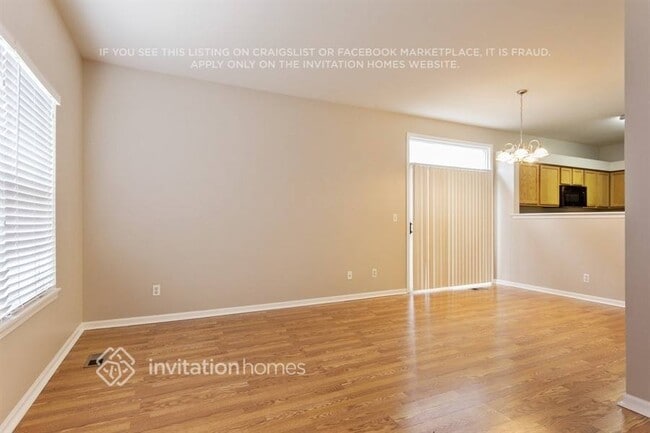 Building Photo - 370 Reston Cir