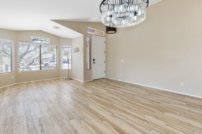 Building Photo - 10278 E Blanche Dr