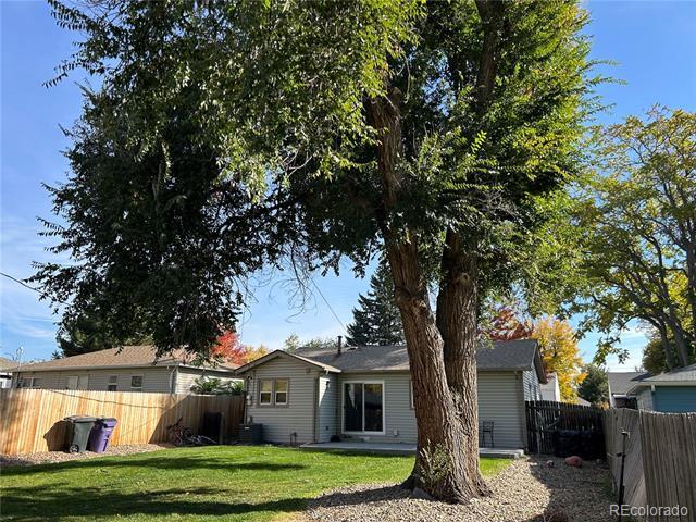 Building Photo - 1457 S Birch St