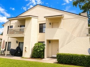 Building Photo - 5835 La Costa Dr