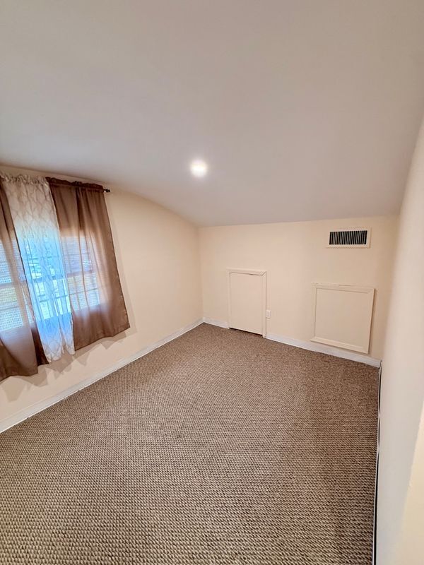 Building Photo - 20 Shearwater Way