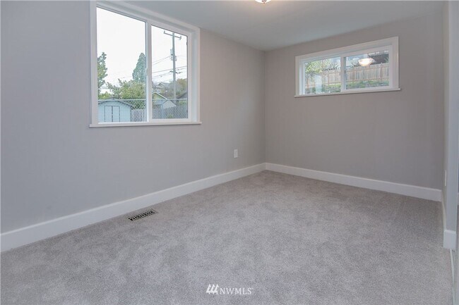 Building Photo - 4722 47th Ave SW