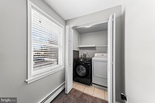 Building Photo - 4236 Florida Ave