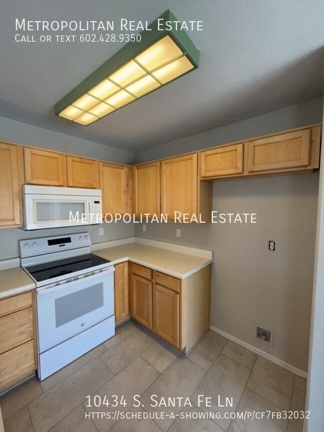 Building Photo - 10434 S Santa Fe Ln