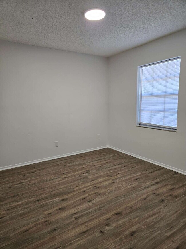 Building Photo - 3515-3517 Rose Rd