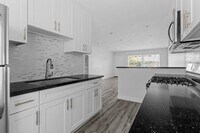 Building Photo - 241 Bonito Ave