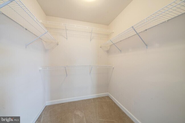 Building Photo - 20752 Duxbury Terrace