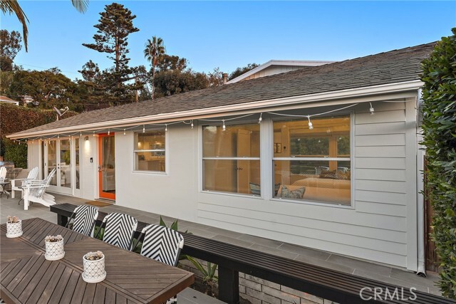 Building Photo - 595 Bluebird Canyon Dr