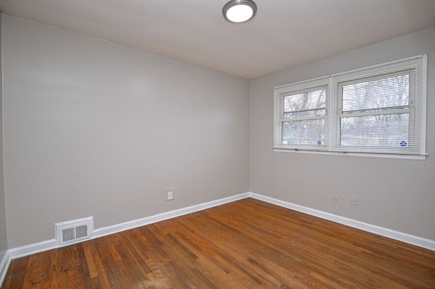 Building Photo - 532 Homewood Ave