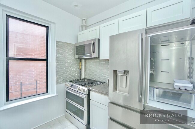 Building Photo - 104 Terrace View Ave