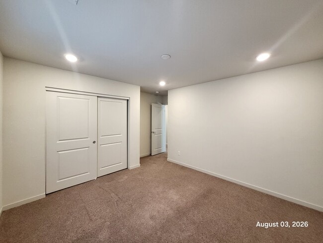 Building Photo - 9645 Jade Rise Ave