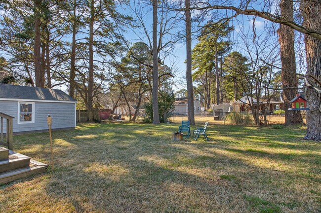 Building Photo - 32 Warren Dr