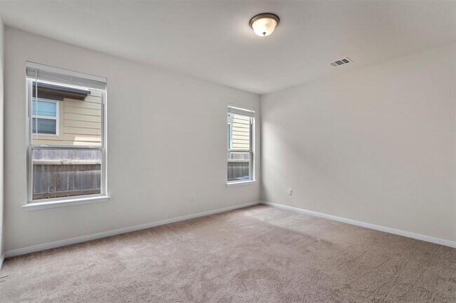 Building Photo - 188 Mayney Ln.