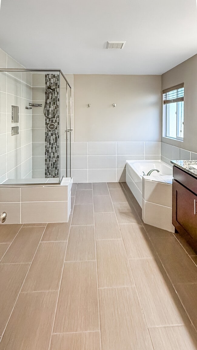 Building Photo - 23223 SE 262nd Ct