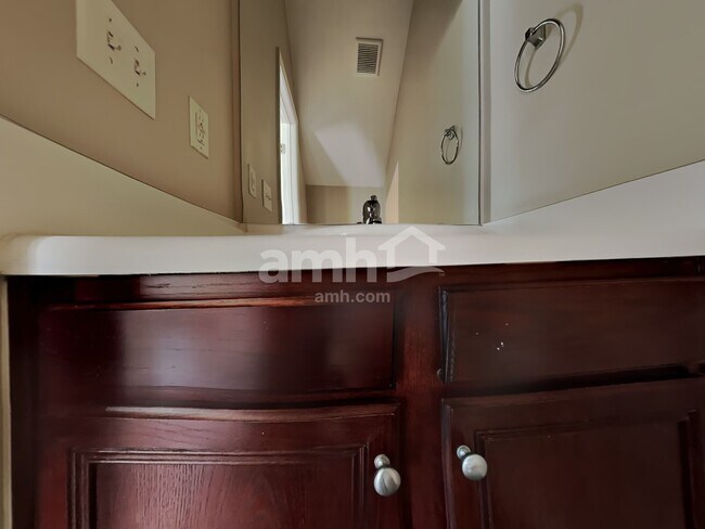 Building Photo - 1305 Tawny View Ln