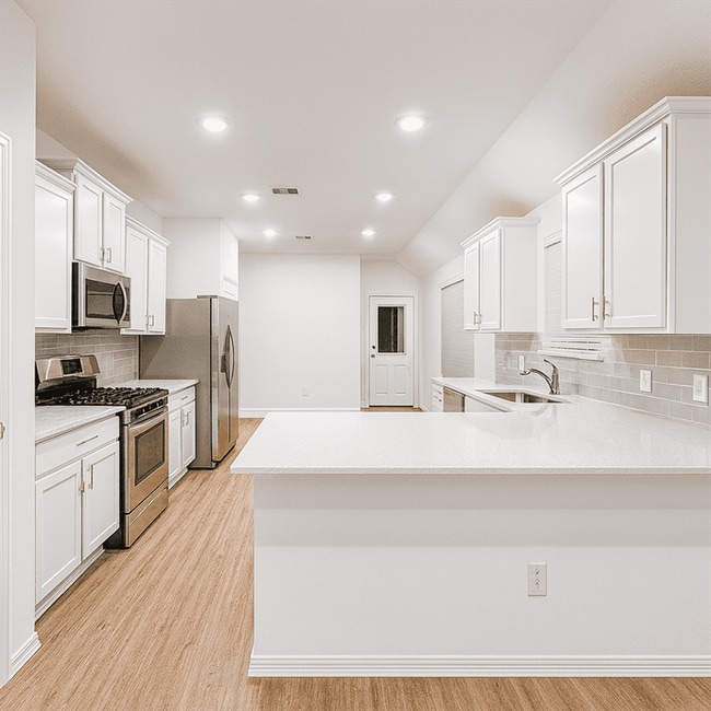 Building Photo - 1739 Sahara Dr