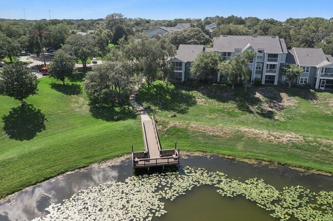 Building Photo - 2532 Grassy Point Dr