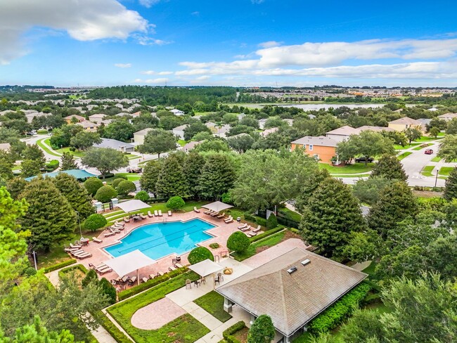 Building Photo - Verde Ridge Pool Home in Clermont