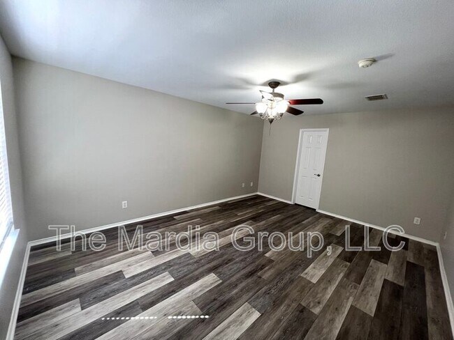 Building Photo - 8928 Belvedere Dr