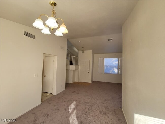 Building Photo - 25 Newburg Ave