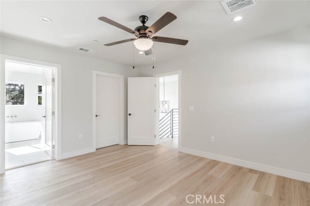 Building Photo - 10754 Nassau Ave