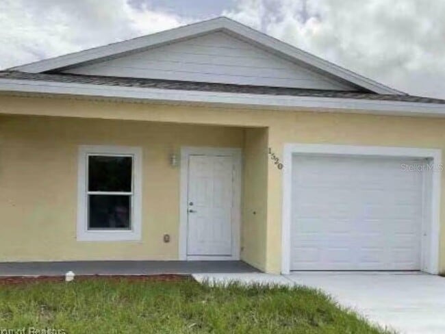 Building Photo - 1520 Las Villas Blvd