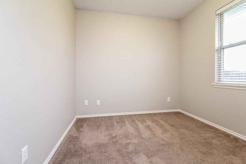 Building Photo - 10609 SW 32nd St