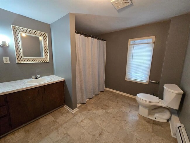 Building Photo - 506 W Brooks St