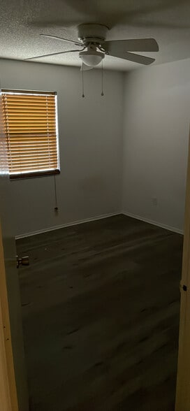 Building Photo - 5190 Fay Blvd