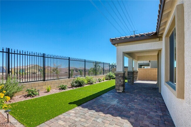 Building Photo - 7358 Hadnot St