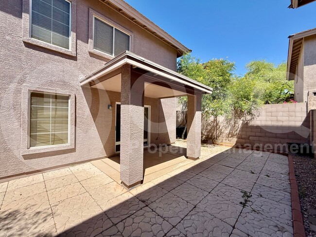 Building Photo - 7650 E Williams Dr