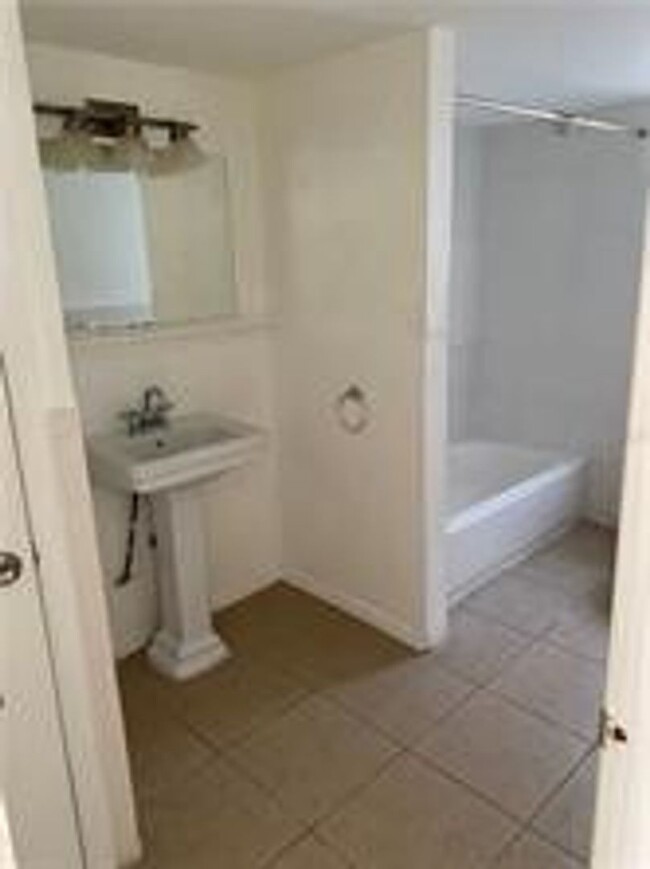 Building Photo - Orlando 1 bedroom Rental