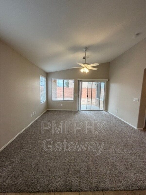 Building Photo - 3194 W Yellow Peak Dr