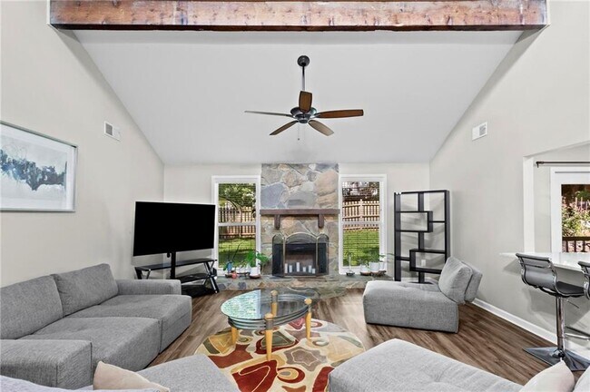 Building Photo - 2985 Christophers Ct