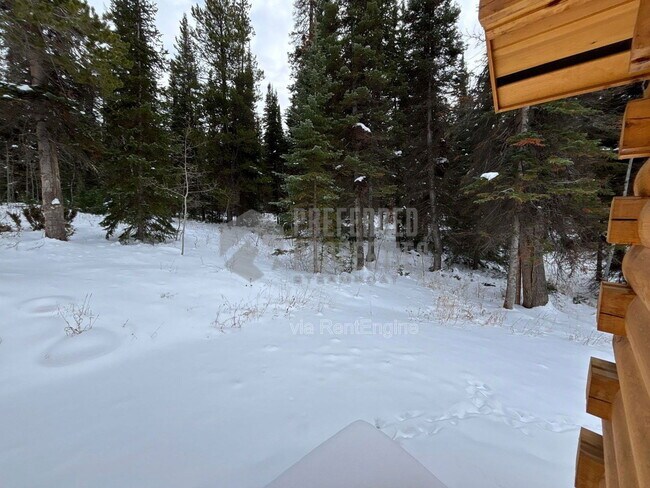 Building Photo - 33181 Wenatchi Trail