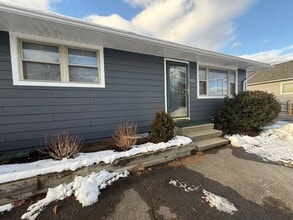 Building Photo - 1115 Locust St