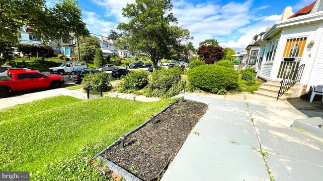 Building Photo - 5632 Gainor Rd