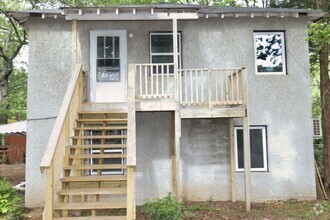 Building Photo - 2702 Old Quintard Ave